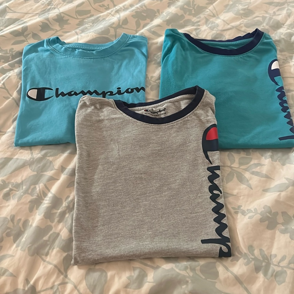 Champion Boys T-Shirts Size XL